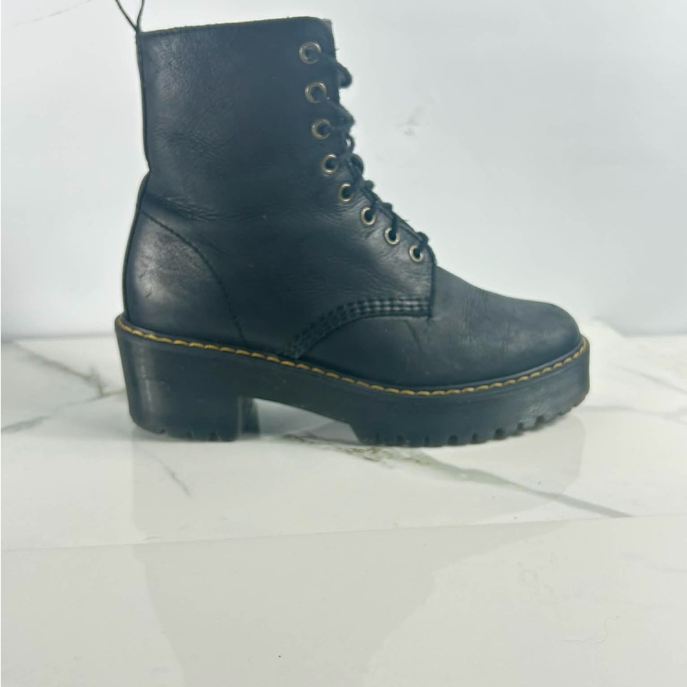 Dr. Martens, Shriver Hi Women's Leather Heeled Boots in Black